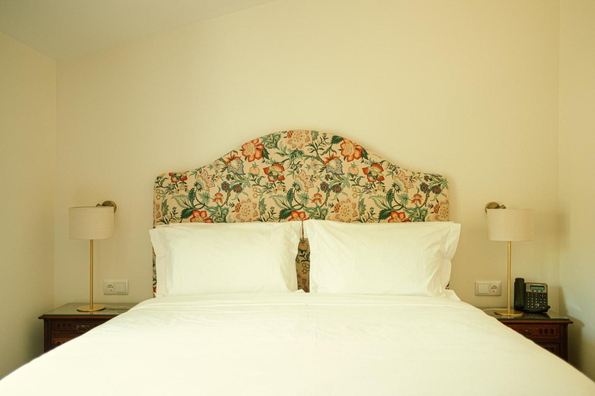 Solar Alvura Boutique Hotel Moncarapacho Buitenkant foto
